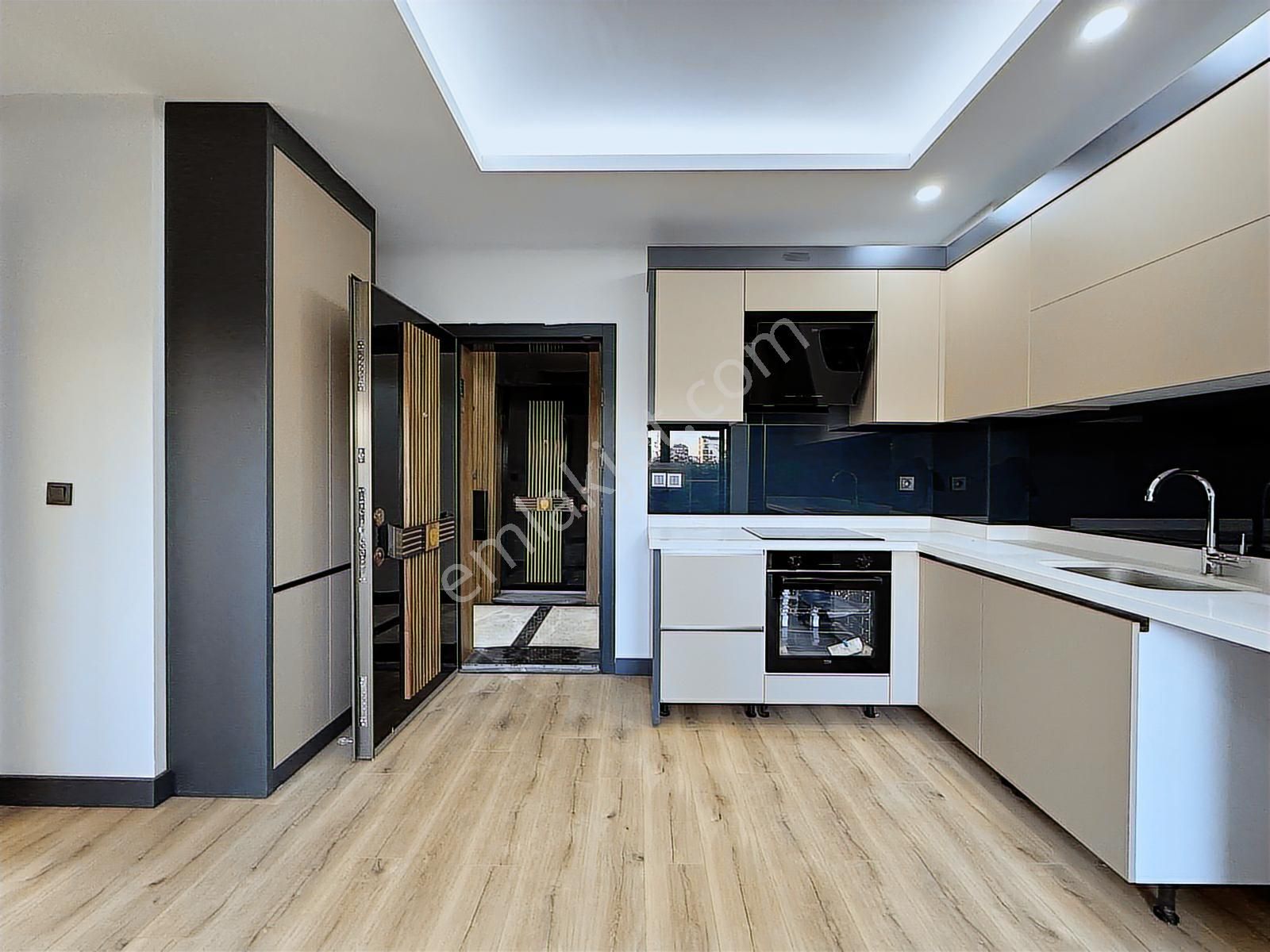 Uğur Kurtulmuş'tan Rüzgar Luxury 3'te 1+1 Bahçe Katı - Görsel 25