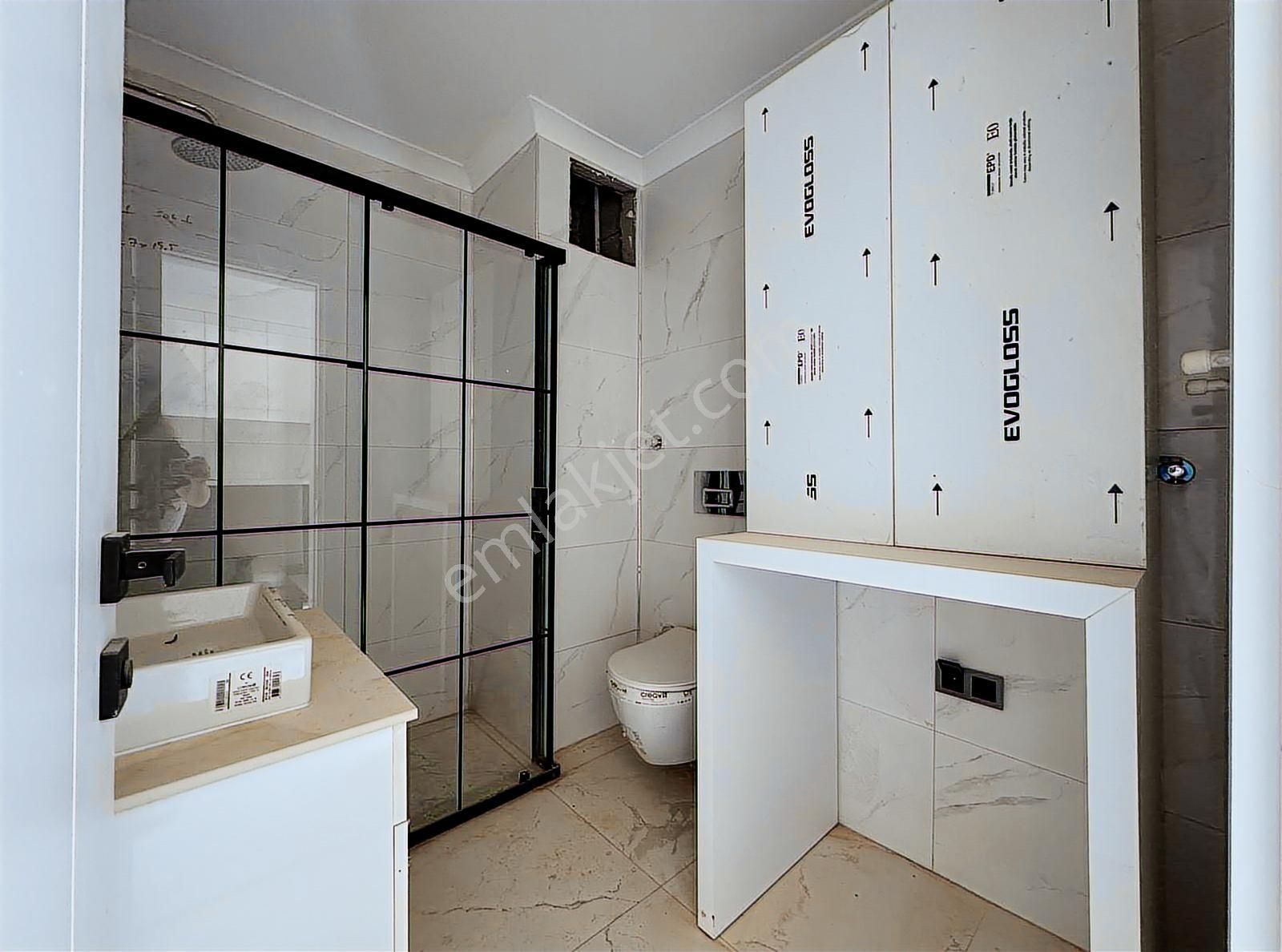 Uğur Kurtulmuş'tan 40 Lık Yol Yakını Kiralık 1+1 Arakat Daire - Görsel 20