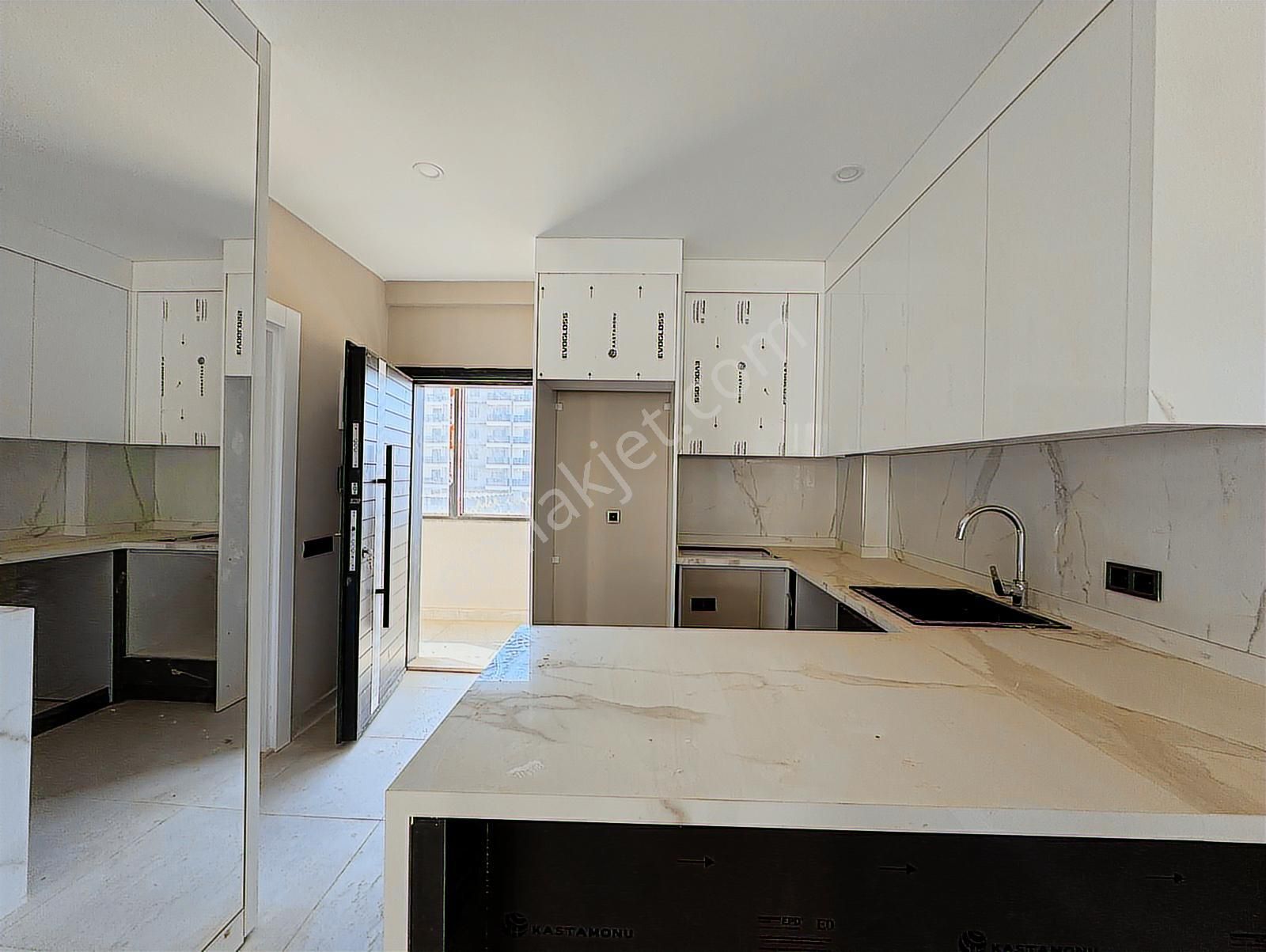 Uğur Kurtulmuş'tan 40 Lık Yol Yakını Kiralık 1+1 Arakat Daire - Görsel 15