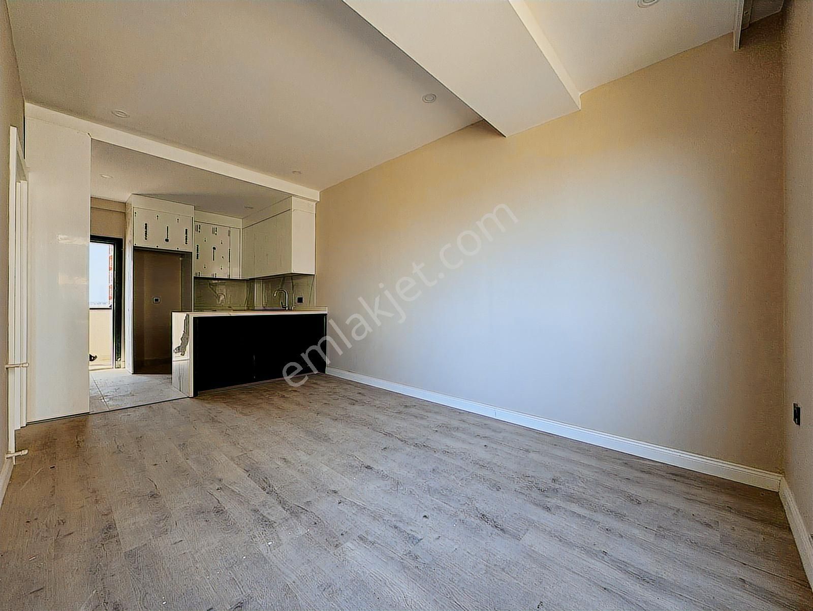 Uğur Kurtulmuş'tan 40 Lık Yol Yakını Kiralık 1+1 Arakat Daire - Görsel 14