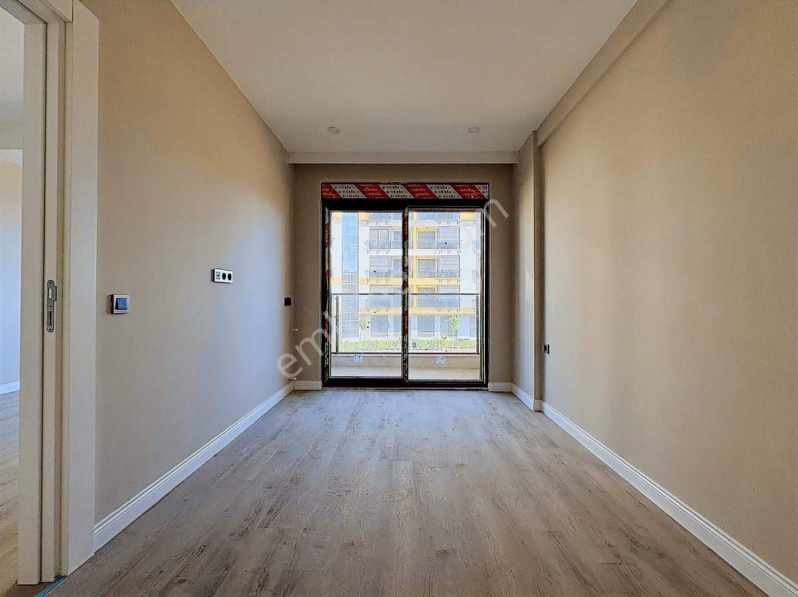 Uğur Kurtulmuş'tan 40 Lık Yol Yakını Kiralık 1+1 Arakat Daire - Görsel 17