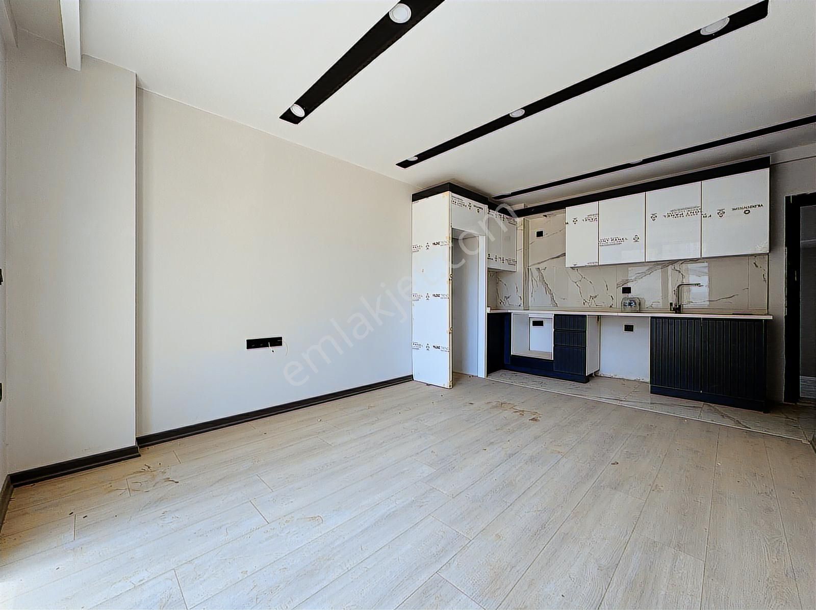 Uğur Kurtulmuş'tan Oturuma Hazır Yüksek Giriş 2+1 Daire - Görsel 17