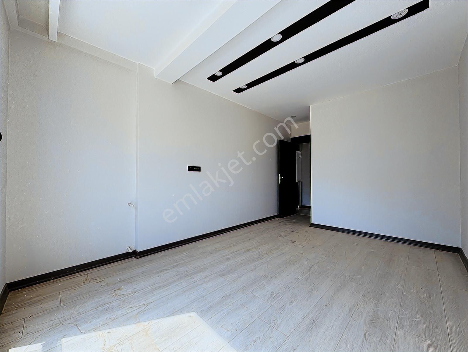 Uğur Kurtulmuş'tan Oturuma Hazır Yüksek Giriş 2+1 Daire - Görsel 8