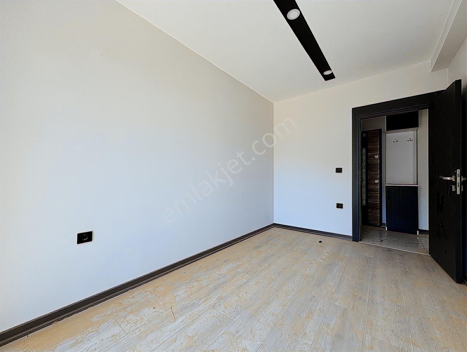 Uğur Kurtulmuş'tan Oturuma Hazır Yüksek Giriş 2+1 Daire - Görsel 25