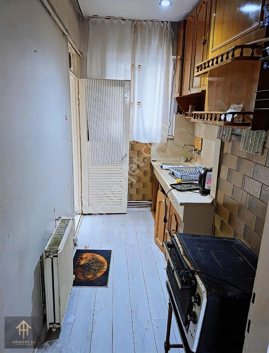 Cen.metrobüsün Dibinde Asansörlü 2+1 Daire - Görsel 9