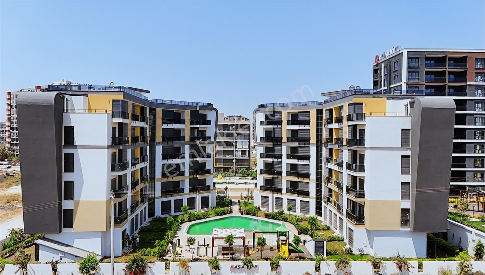 Uğur Kurtulmuş'tan Oturuma Hazır Sitede Satılık 1+1 Arakat Daire - Görsel 4