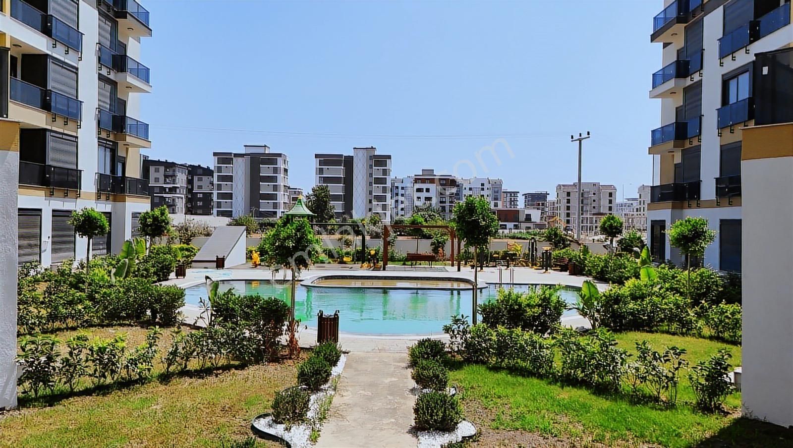 Uğur Kurtulmuş'tan Oturuma Hazır Sitede Satılık 1+1 Arakat Daire - Görsel 11