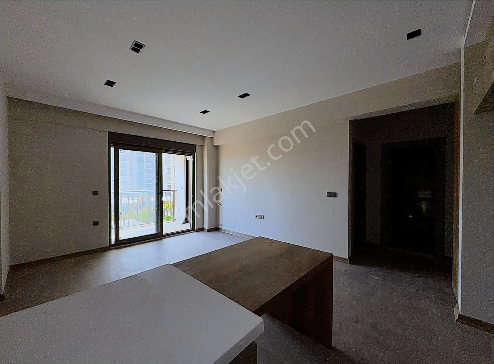 Uğur Kurtulmuş'tan Oturuma Hazır 1+1 Arakat Kiralık Daire - Görsel 4