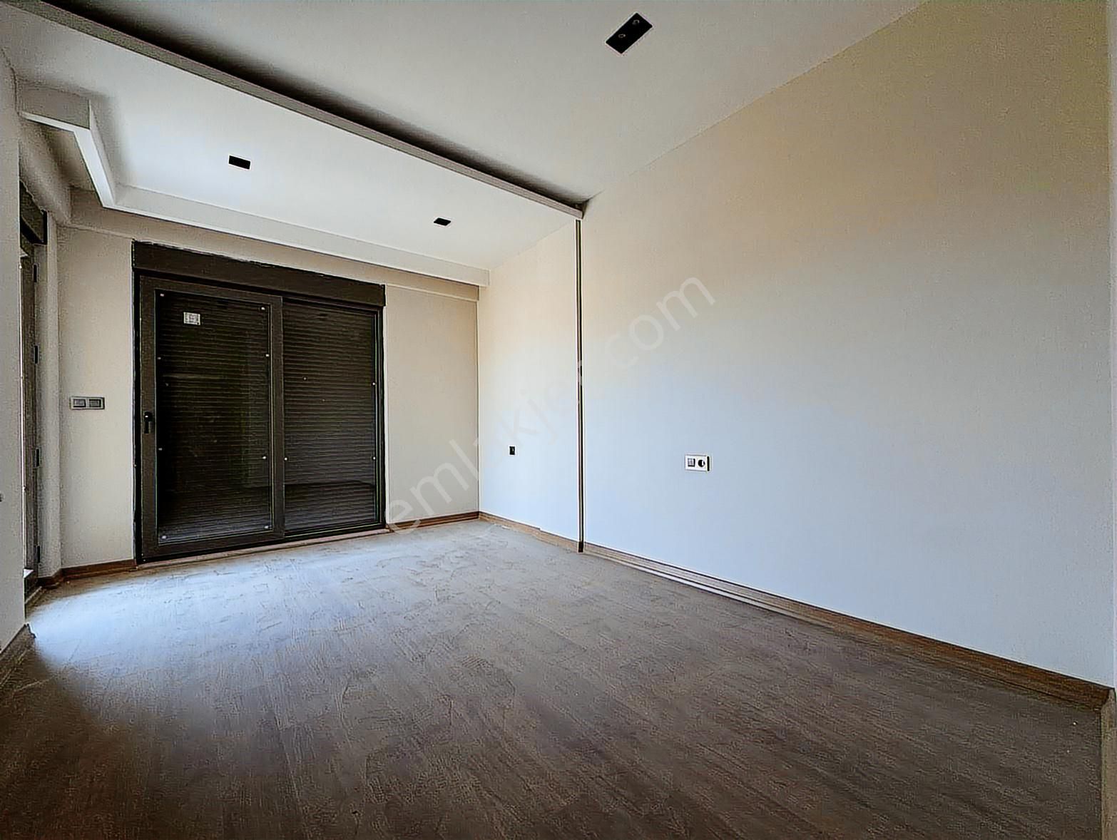 Uğur Kurtulmuş'tan Oturuma Hazır 1+1 Arakat Kiralık Daire - Görsel 16