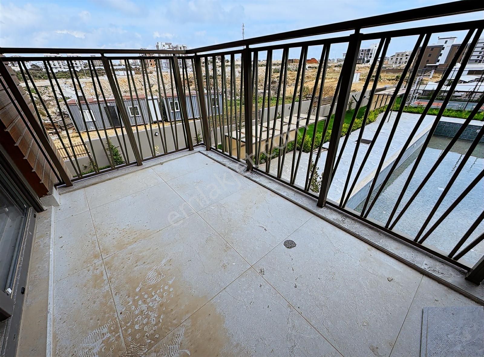 Uğur Kurtulmuş'tan Oturuma Hazır 1+1 Arakat Kiralık Daire - Görsel 11