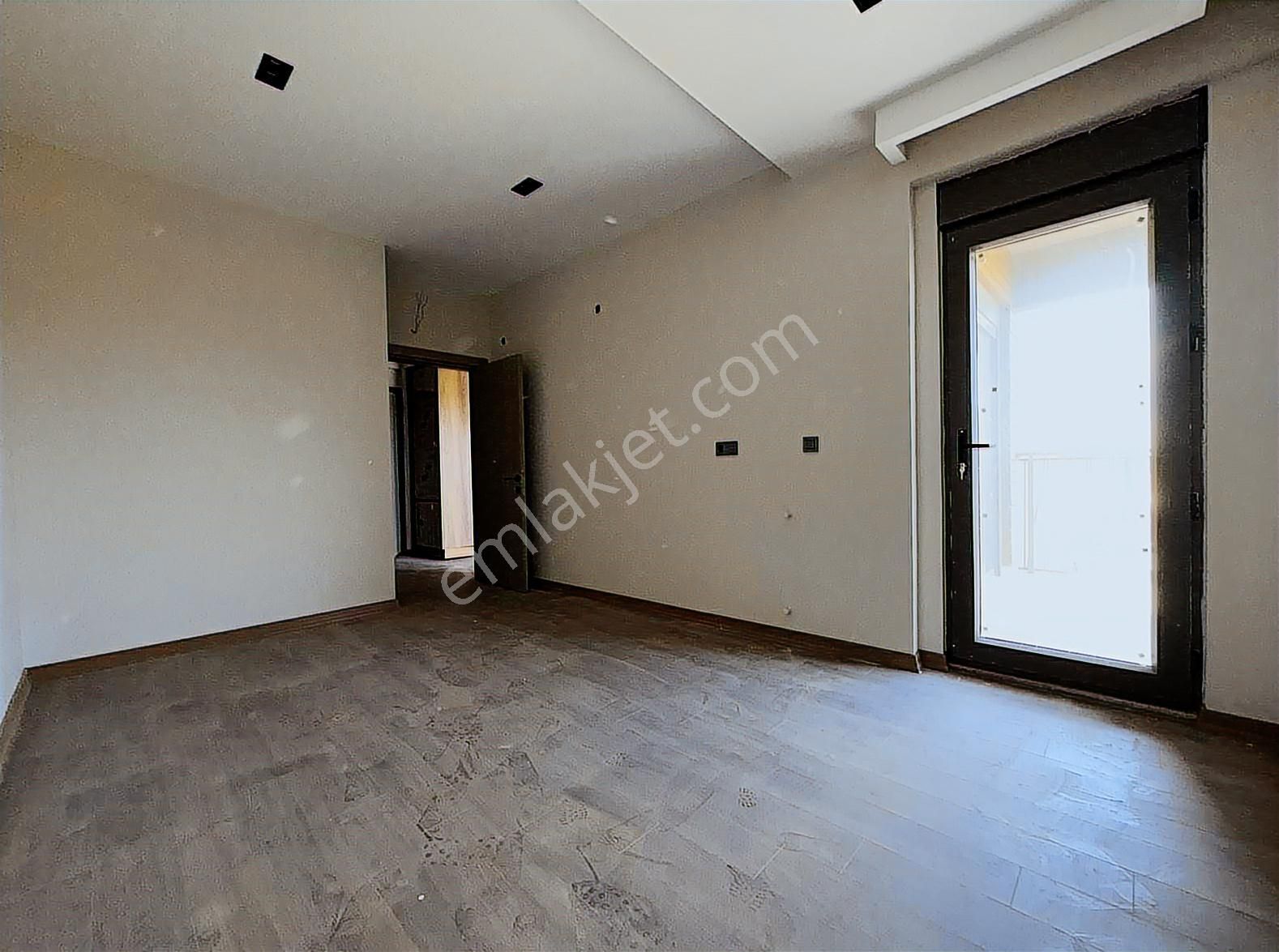 Uğur Kurtulmuş'tan Oturuma Hazır 1+1 Arakat Kiralık Daire - Görsel 17