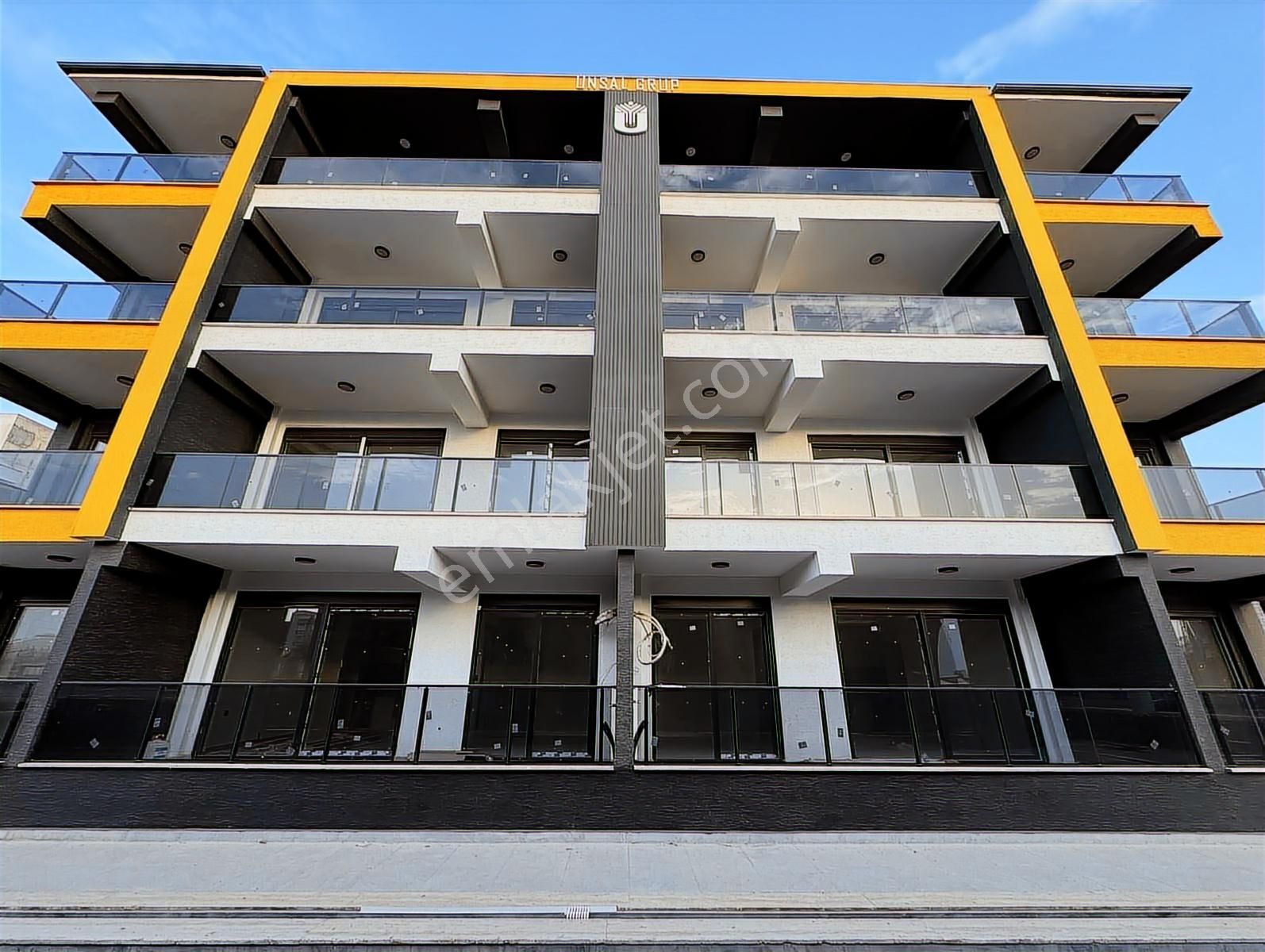 Uğur Kurtulmuş'tan 40'lık Yol Üzerinde Satılık 1+1 Daire - Görsel 2