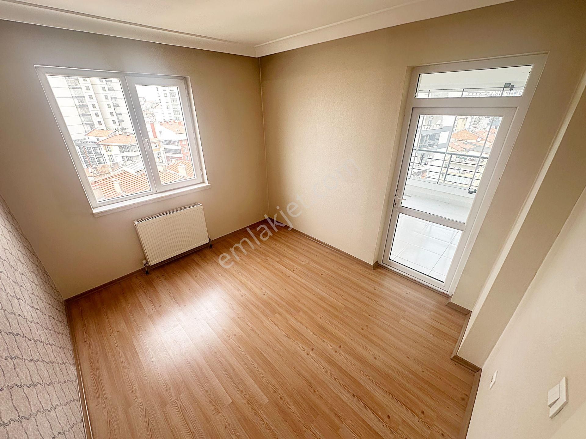 Cihan'dan Ankara Manzarlı Caddelere Paralel 4+1 Kiralık Daire - Görsel 18