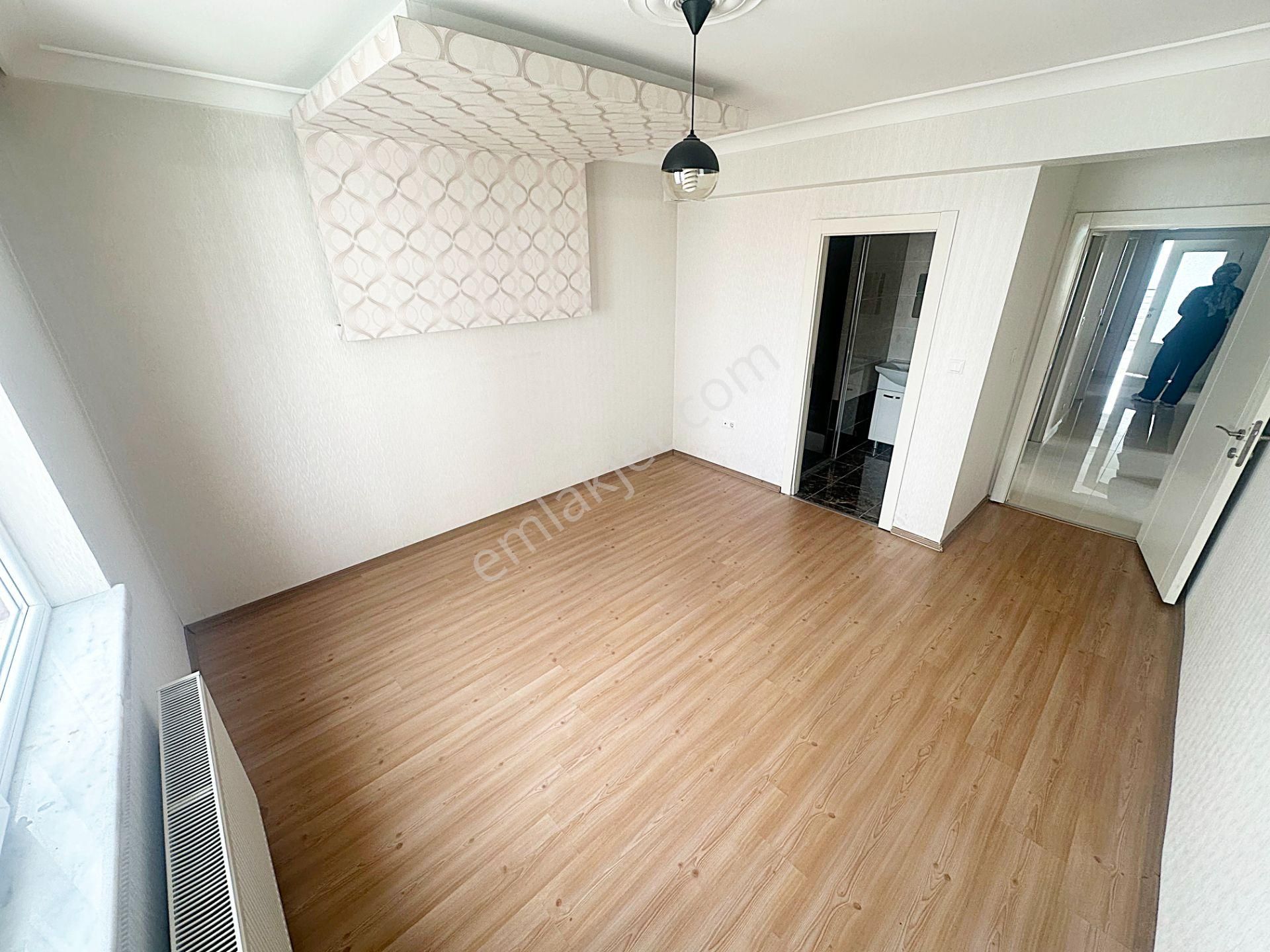 Cihan'dan Ankara Manzarlı Caddelere Paralel 4+1 Kiralık Daire - Görsel 26