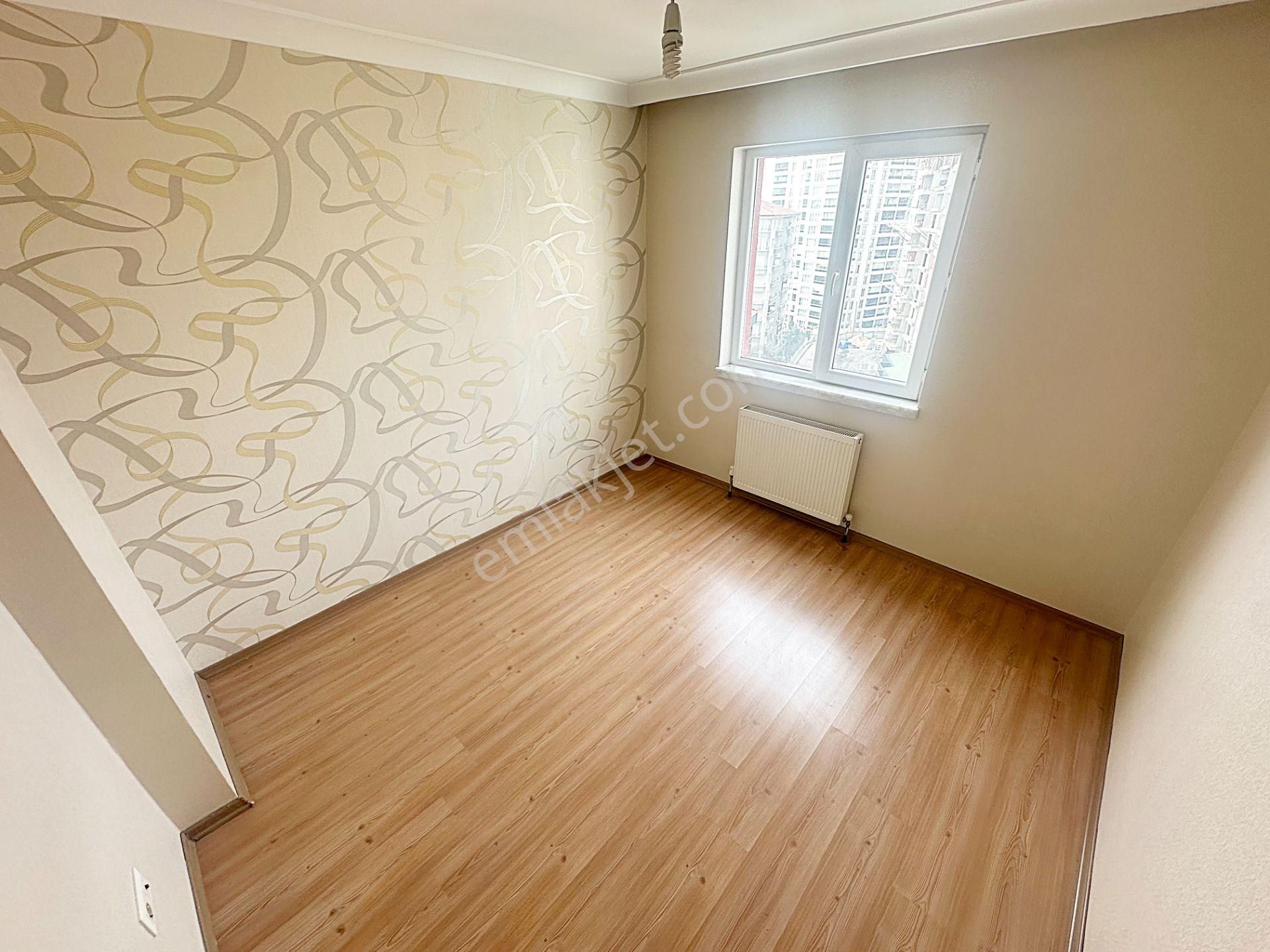 Cihan'dan Ankara Manzarlı Caddelere Paralel 4+1 Kiralık Daire - Görsel 15