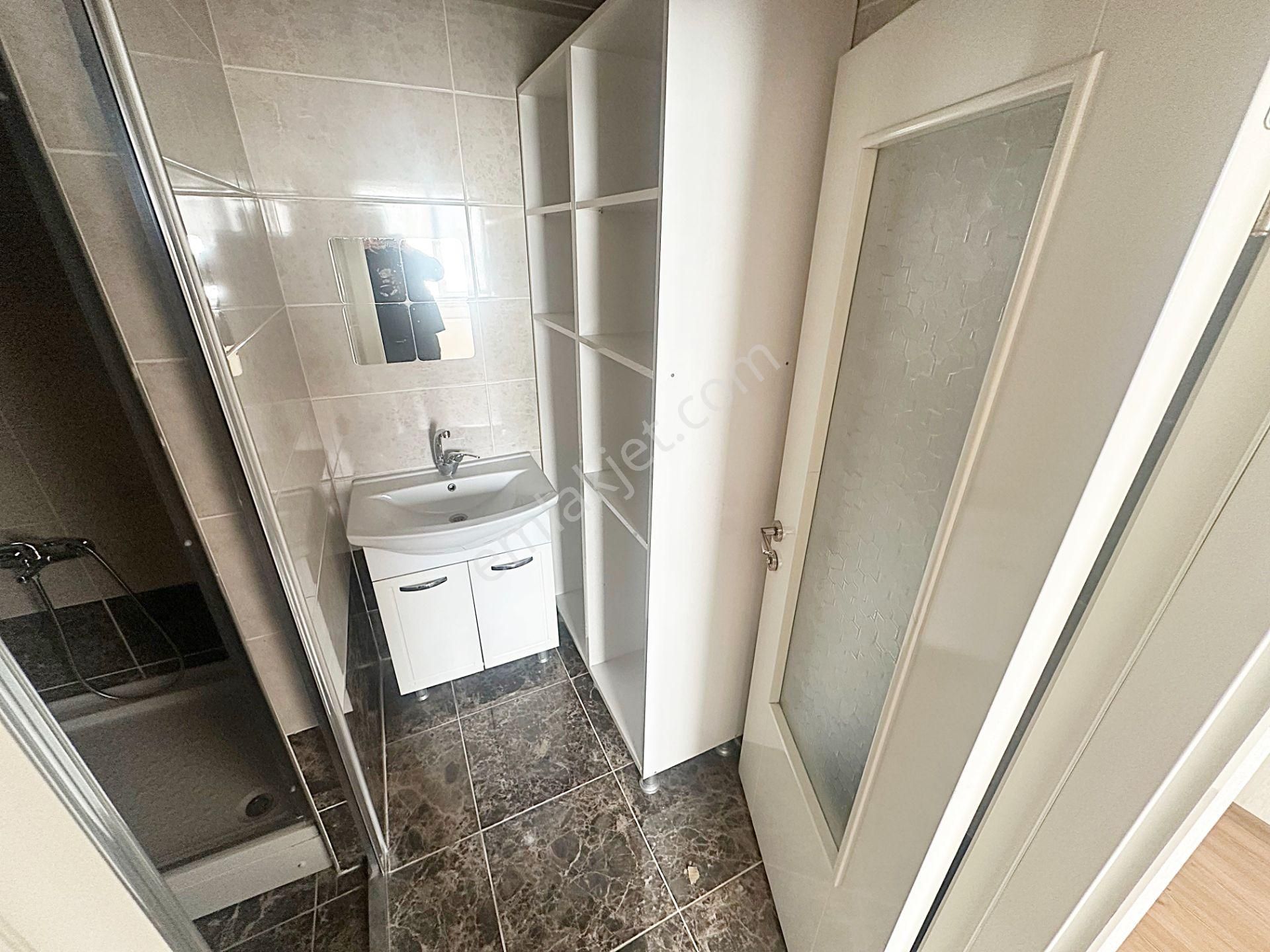 Cihan'dan Ankara Manzarlı Caddelere Paralel 4+1 Kiralık Daire - Görsel 28