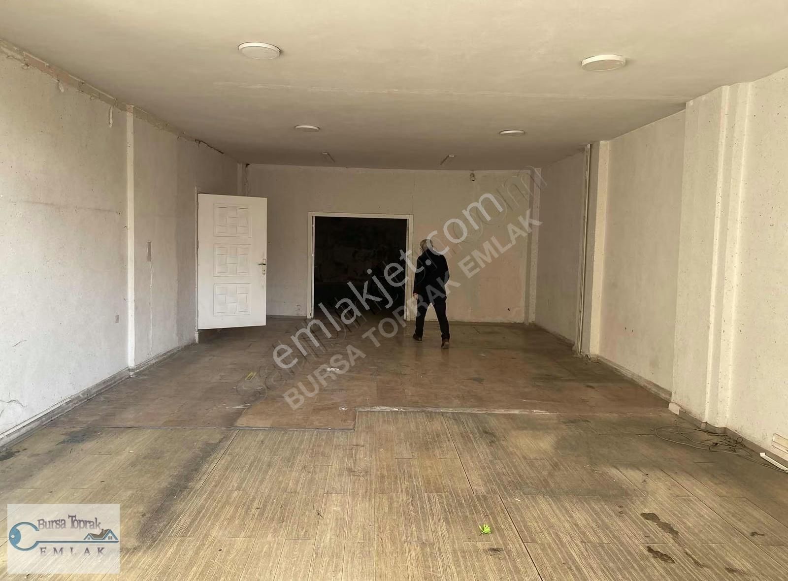 Bursa Osmangazi Kırcaali 500 M2 Dükkan