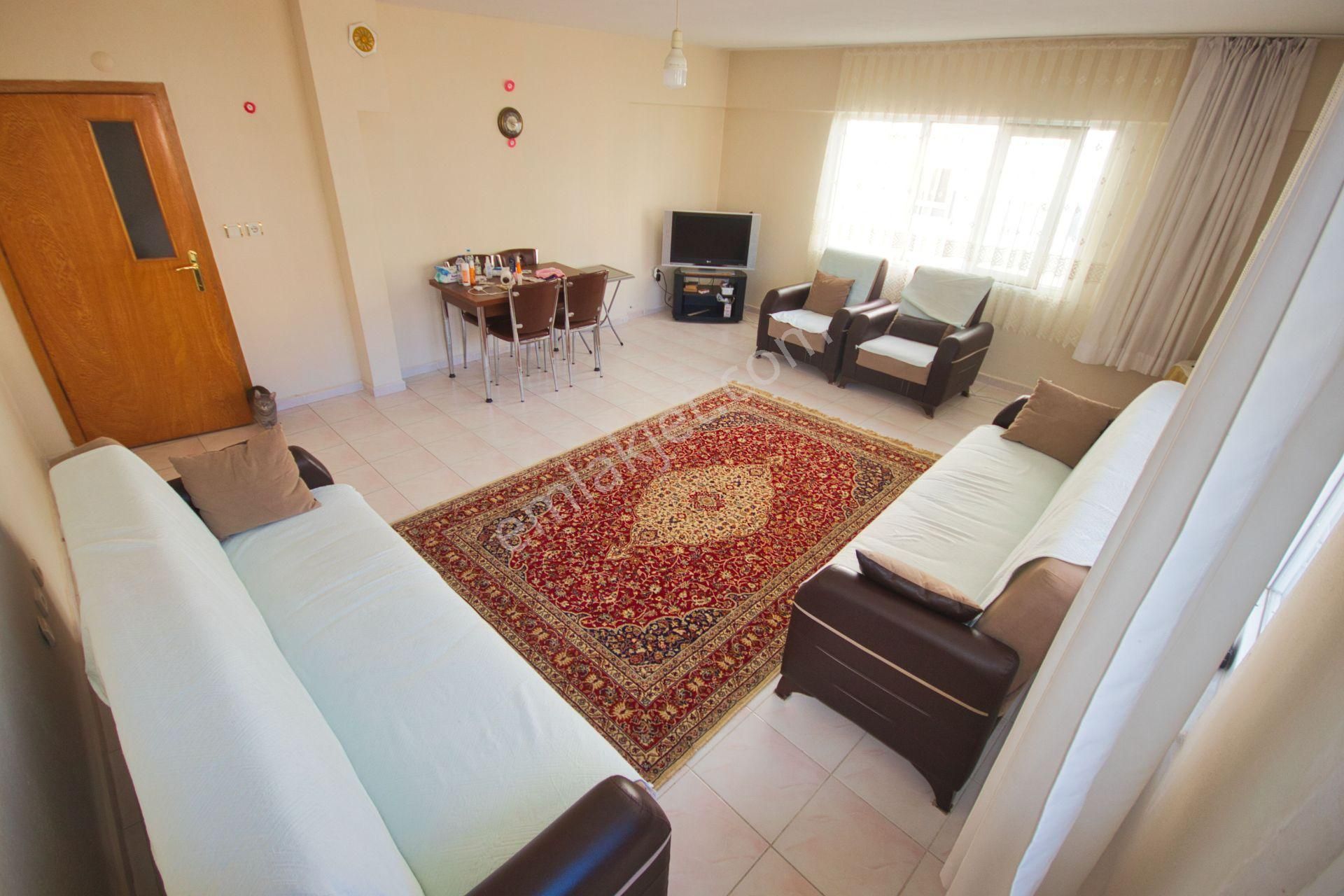 🛑🛑aktiften Akçay'da Satılık Denize Yakın Ön Cephe Arakat Geniş Çift Balkonlu 2+1 Daire - Görsel 9