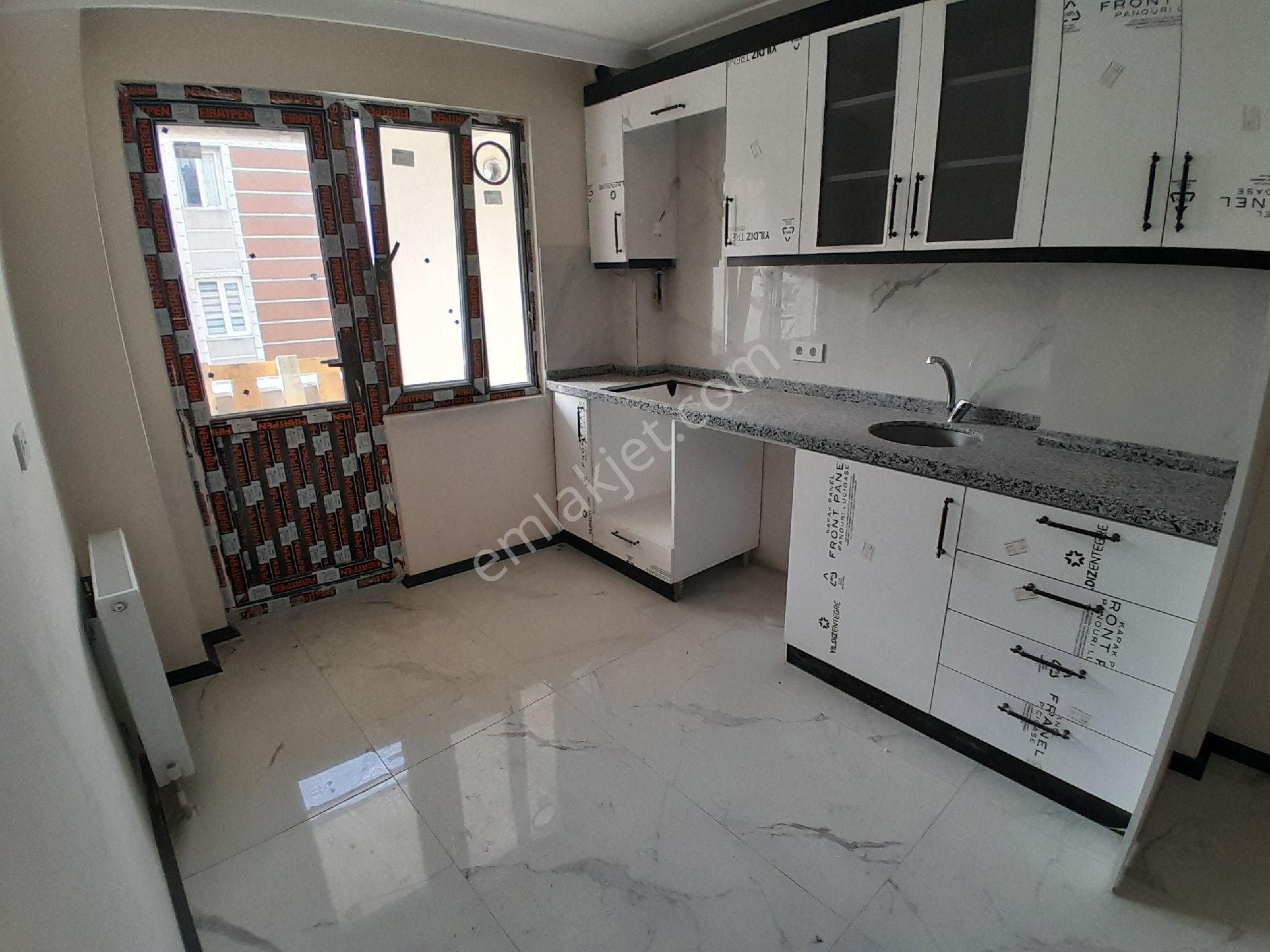 Satılık Daire Sultangazi Esentepe Mah Kartal Emlaktan 2+1 Sıfır Yeni - Görsel 11