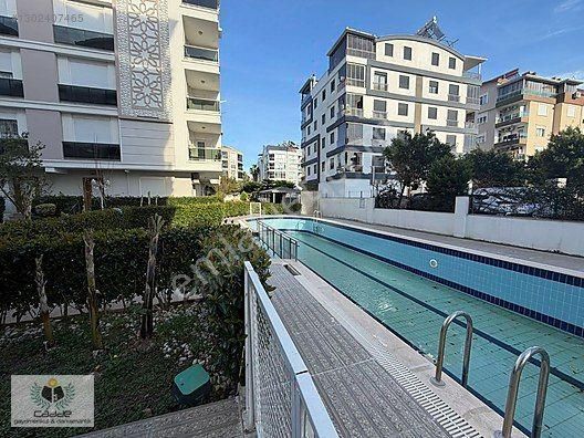 Konyaaltı Hurma Mahallesinde 2 Bloklu Havuzlu İskanlı Ara Kat 2+1 Klimlıı Ankastreli. - Görsel 9