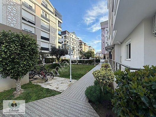 Konyaaltı Hurma Mahallesinde 2 Bloklu Havuzlu İskanlı Ara Kat 2+1 Klimlıı Ankastreli. - Görsel 4