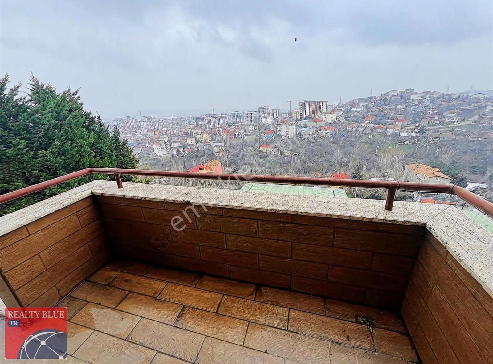 Pendik Lara Teras'ta Kiralık Müstakil Bahçeli Lüks 5+2 Villa - Görsel 22