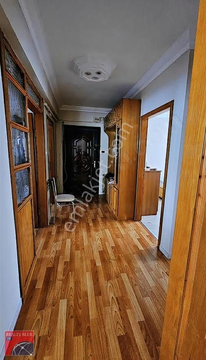 Pendik Kaynarca'da Marmaray'a Yakın Kiralık Eşyalı 3+1 Daire - Görsel 4