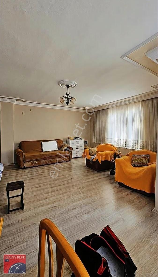 Pendik Kaynarca'da Marmaray'a Yakın Kiralık Eşyalı 3+1 Daire - Görsel 9