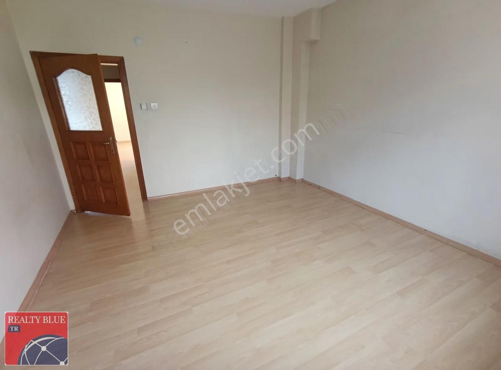 Sultanbeyli Ahmet Yesevi Mahallesinde 2+1 Kiralık Daire - Görsel 16