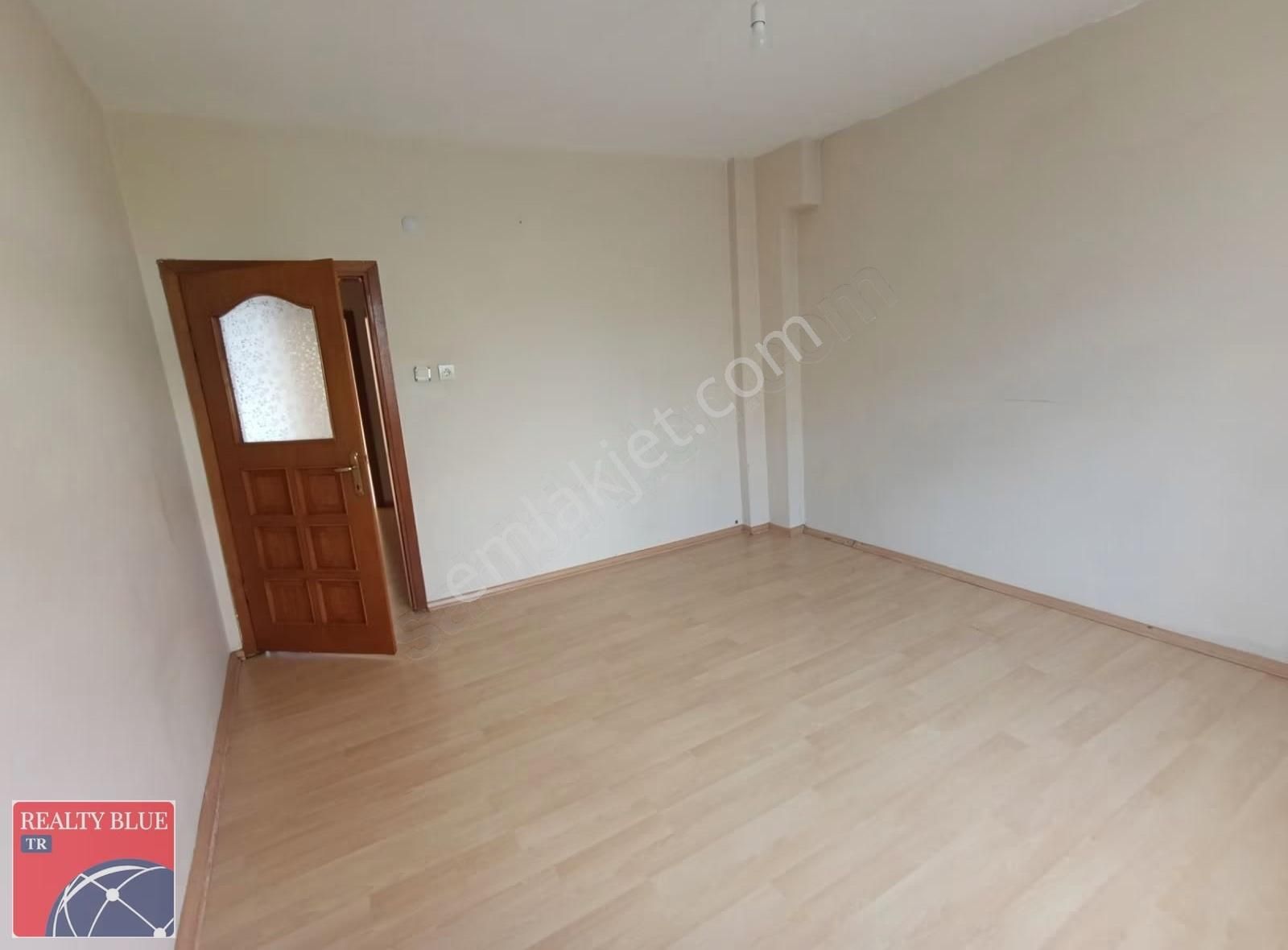 Sultanbeyli Ahmet Yesevi Mahallesinde 2+1 Kiralık Daire - Görsel 15