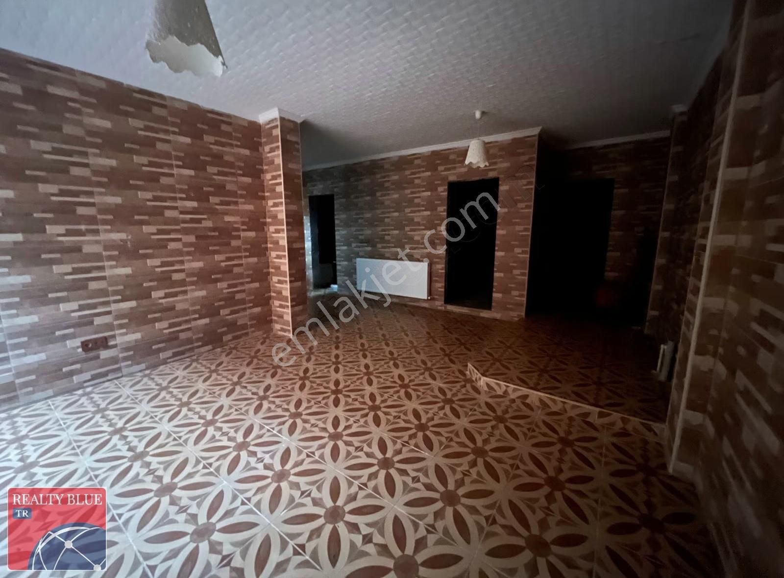 Pendik Lara Teras'ta Satılık Müstakil Bahçeli Lüks 5+2 Villa - Görsel 29