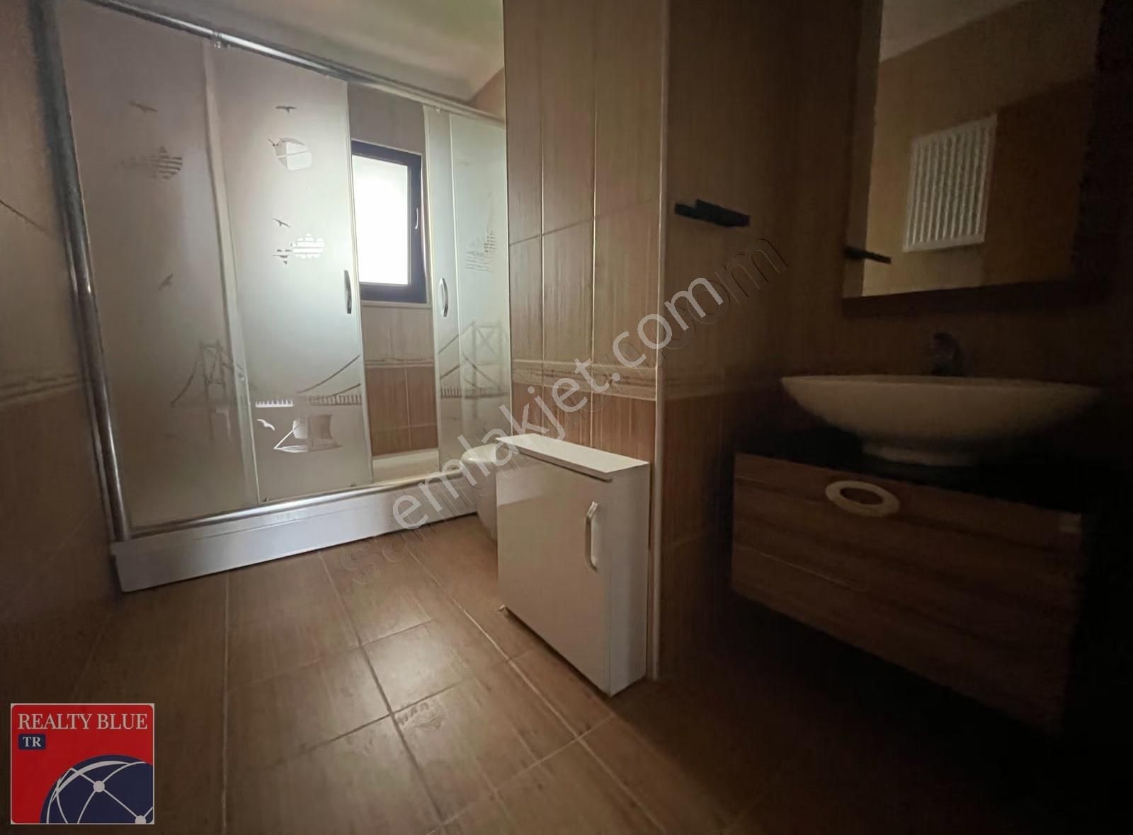 Pendik Lara Teras'ta Satılık Müstakil Bahçeli Lüks 5+2 Villa - Görsel 9