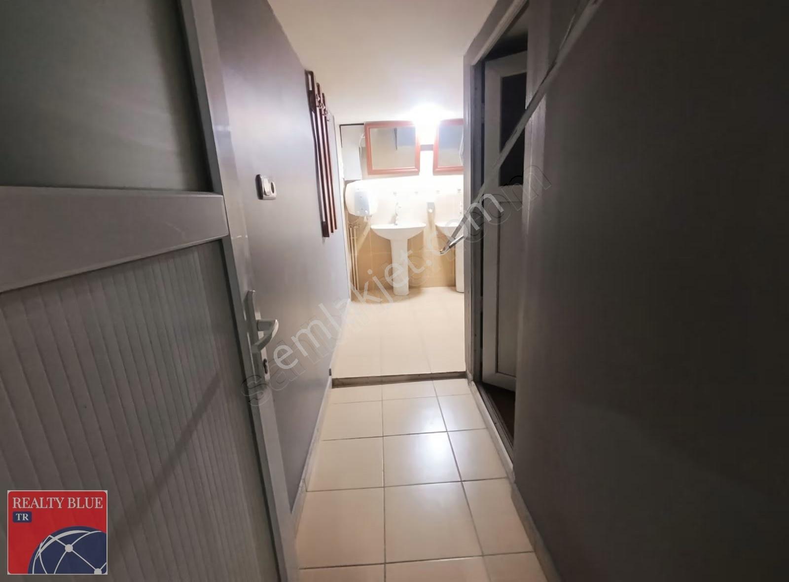 Sultanbeyli Turgut Reis Mahallesinde 600 M2 Kiralık Depo - Görsel 24
