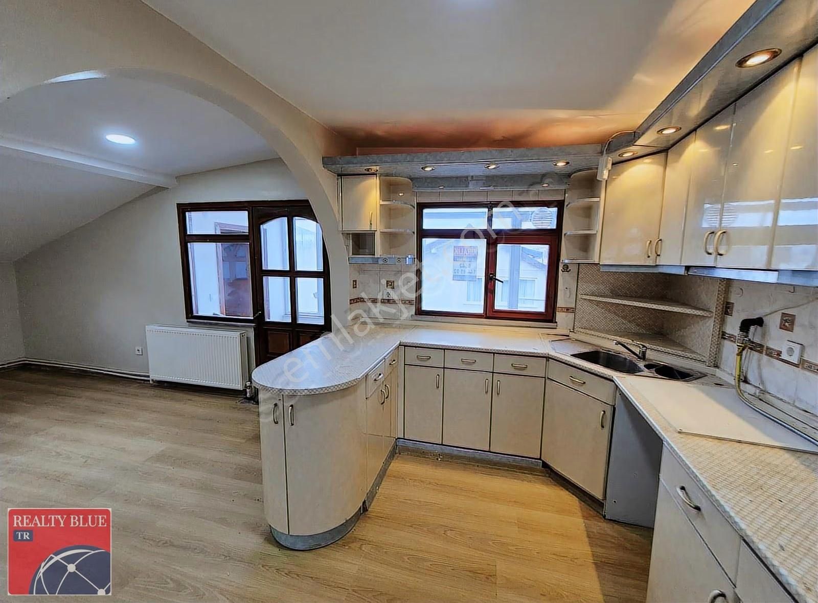Tarabya_boğaz Ve 3. Köprü Manzaralı Kiralık(2+1)+teras Balkon - Görsel 22