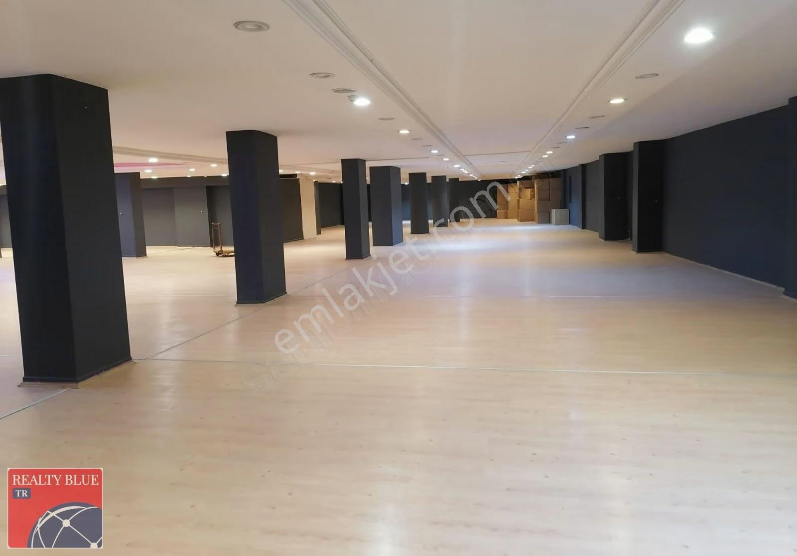 Sultanbeyli Fatih Bulvarında 2000 M2 Kiralık Depo - Görsel 8