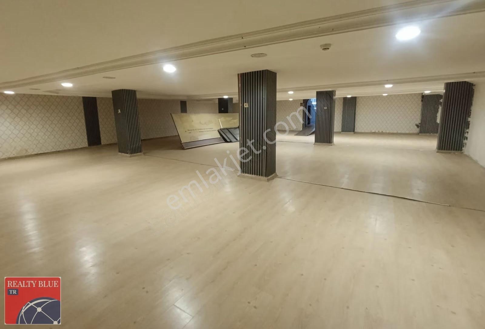 Sultanbeyli Fatih Bulvarında 2000 M2 Kiralık Depo - Görsel 17
