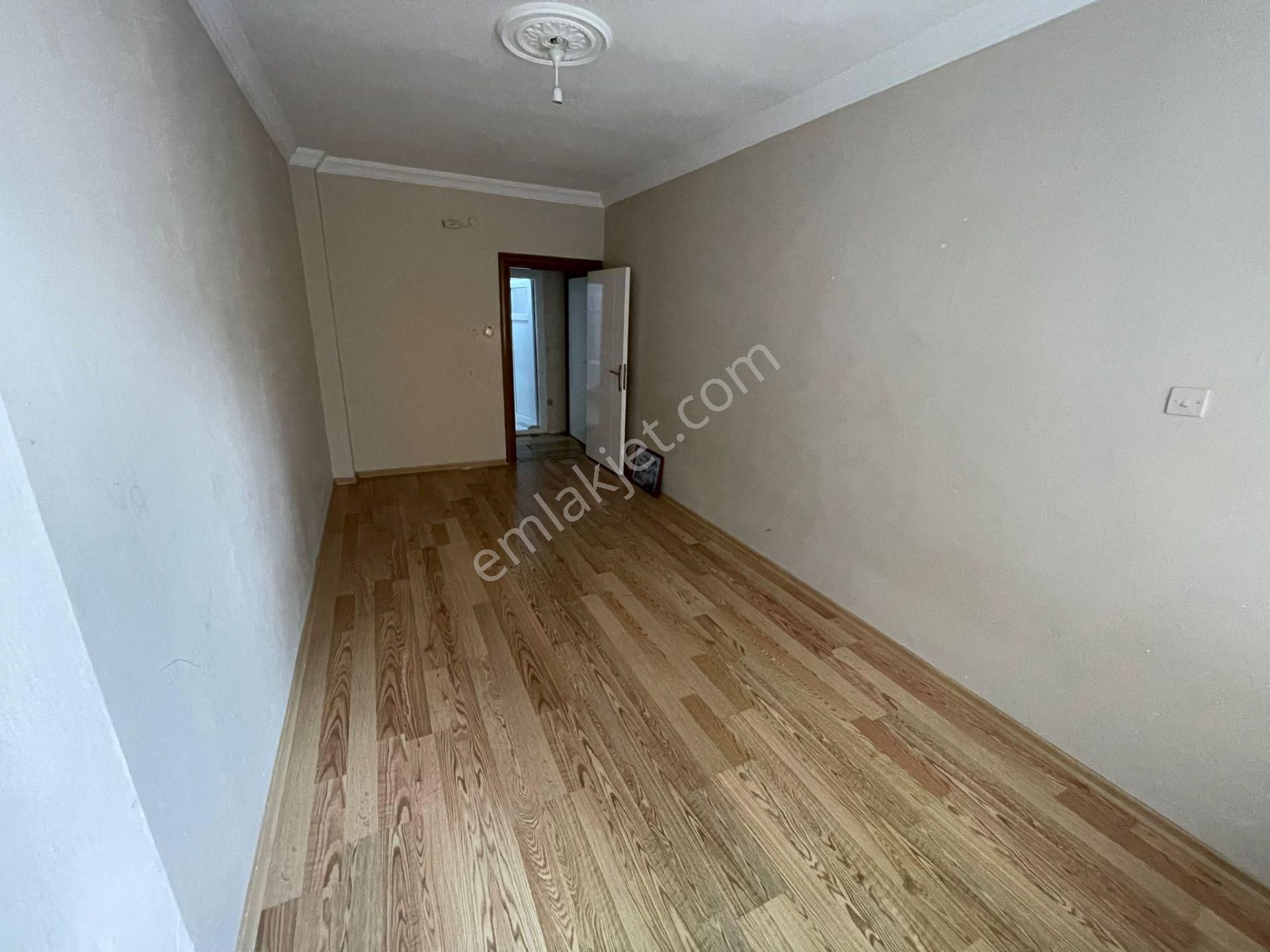 Mezitli Atatürk Mah.de Merkezi Konumlu 3+1 Bağımsız Mutfaklı Satılık Daire - Görsel 4