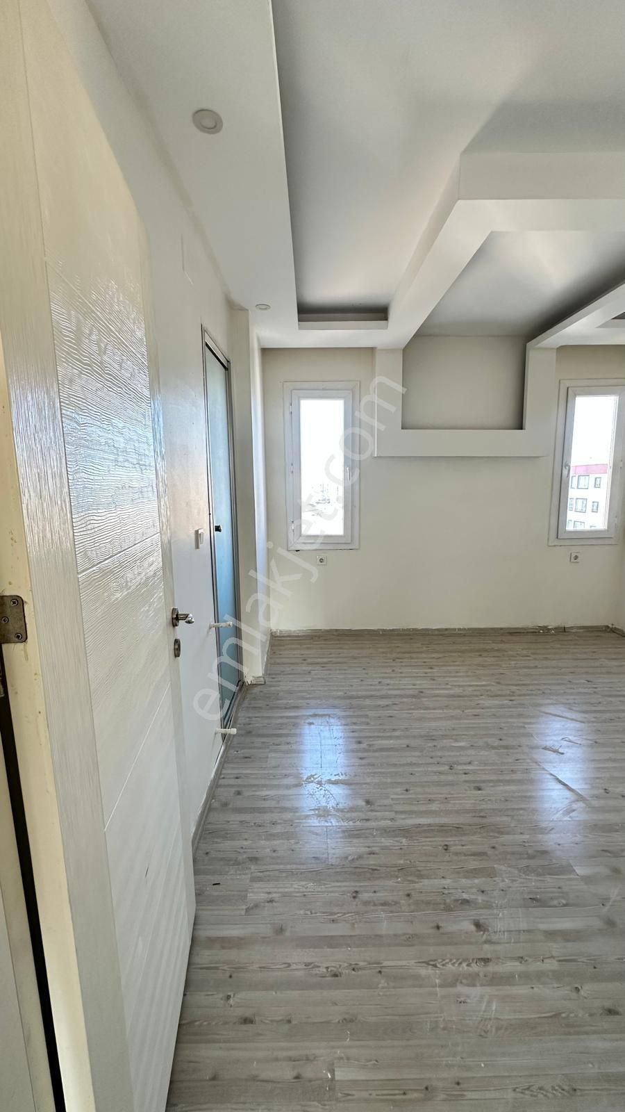 2+1 Kapalı Mutfak Ebeveyn Banyolu