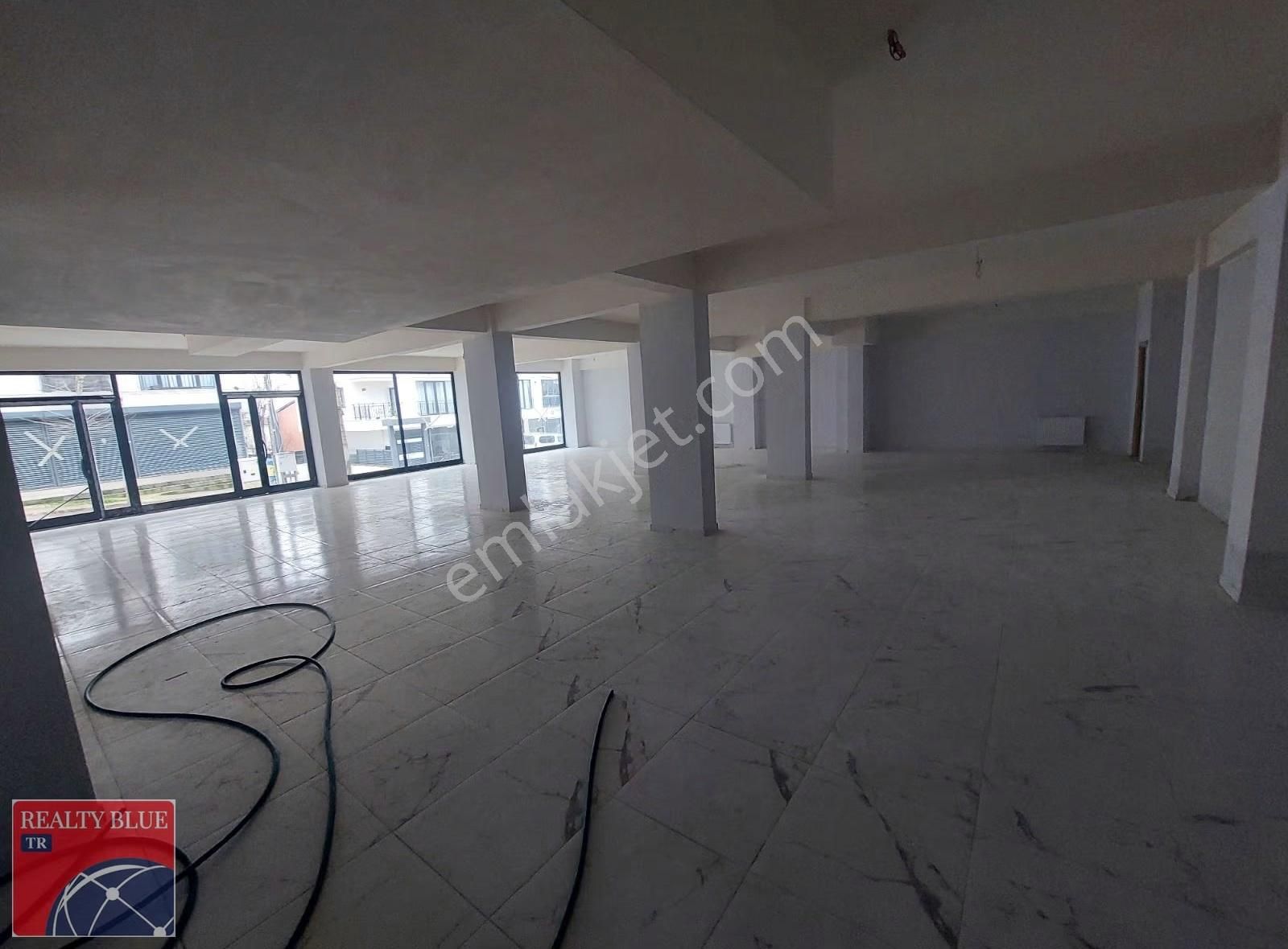 Sancaktepe Akpınar Mah Kiralık 350m² Düz Giriş Mağaza - Görsel 10