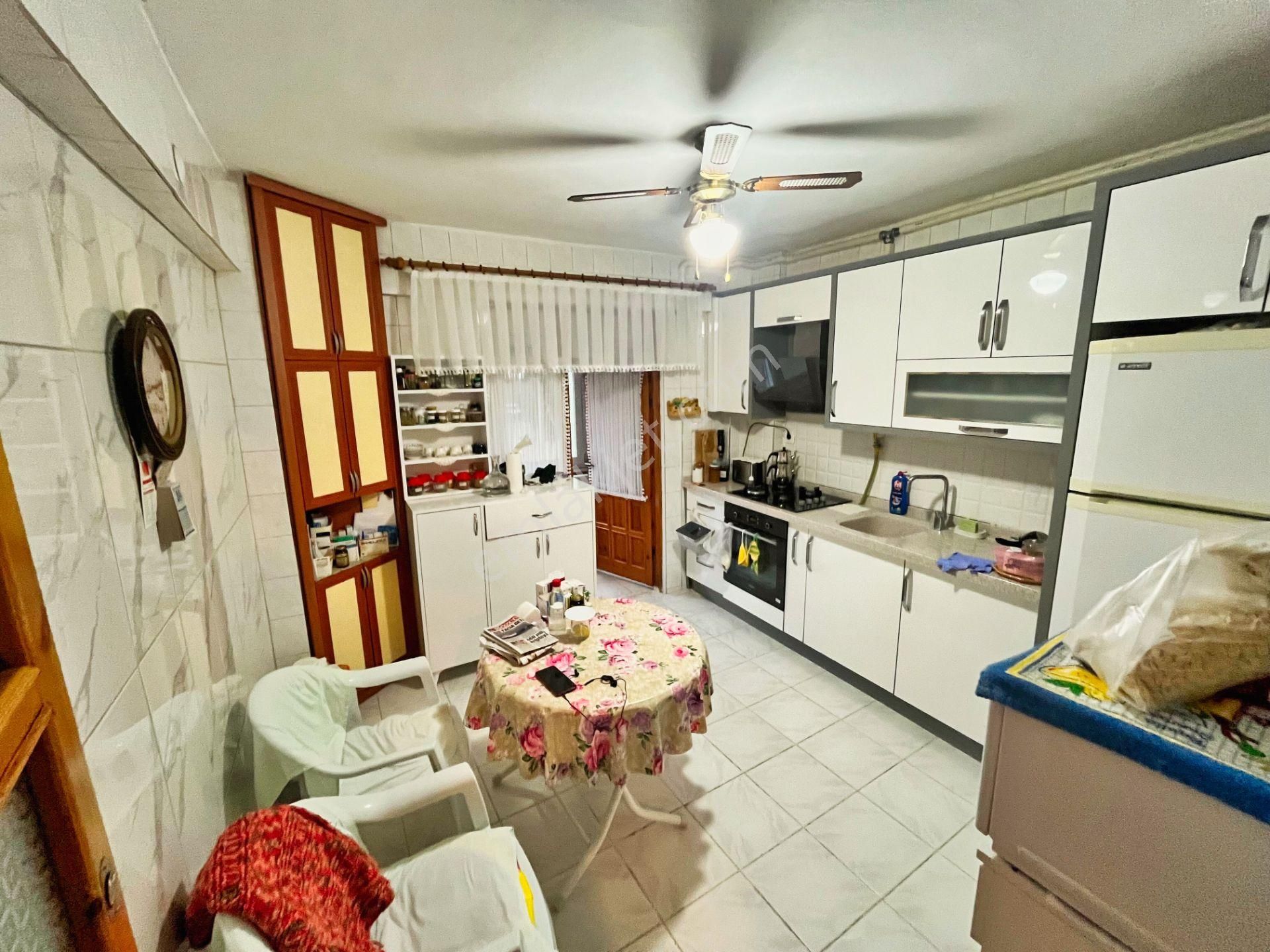 🛑🛑aktif'ten Akçay'da Satılık Doğalgazlı Çift Balkonlu Ön Cephe Ferah 2+1 Daire