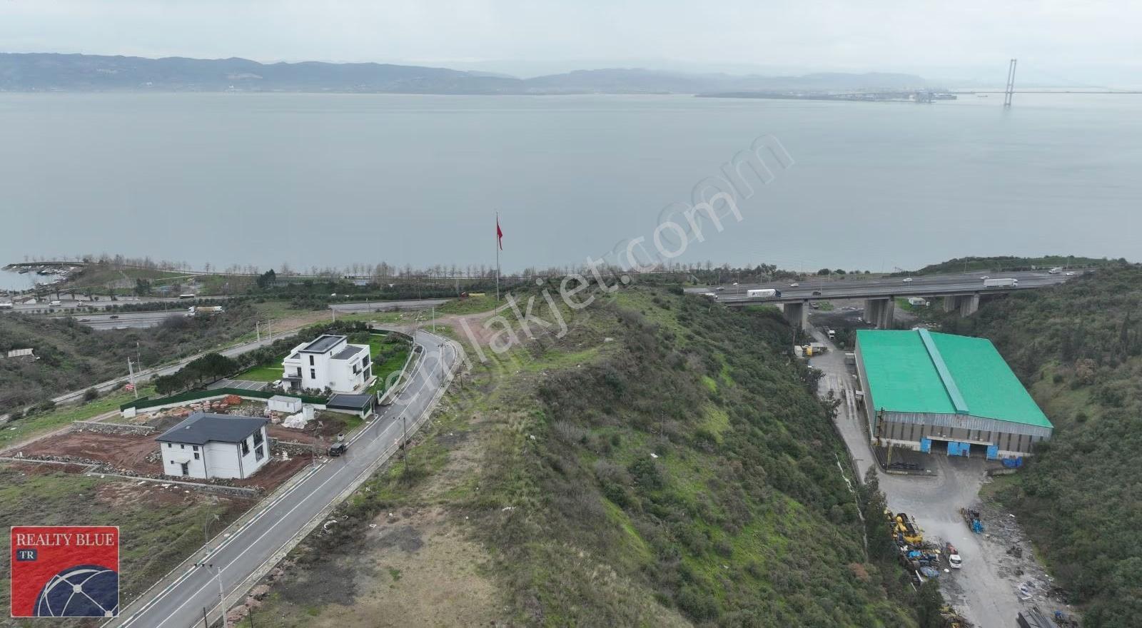 Deniz Manzaralı Villa Arsası: Dilovası Tavşancıl'da Fırsat 904m² - Görsel 2