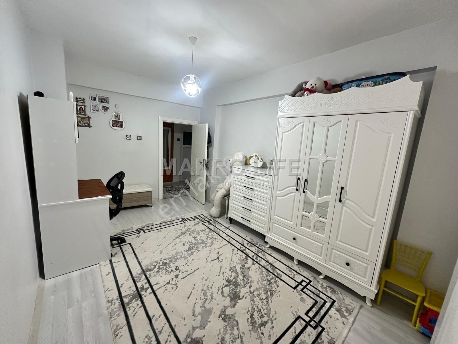 Hatboyu Cadde Üstünde Full Yapılı Acil 2+1 Satılık Daire - Görsel 11