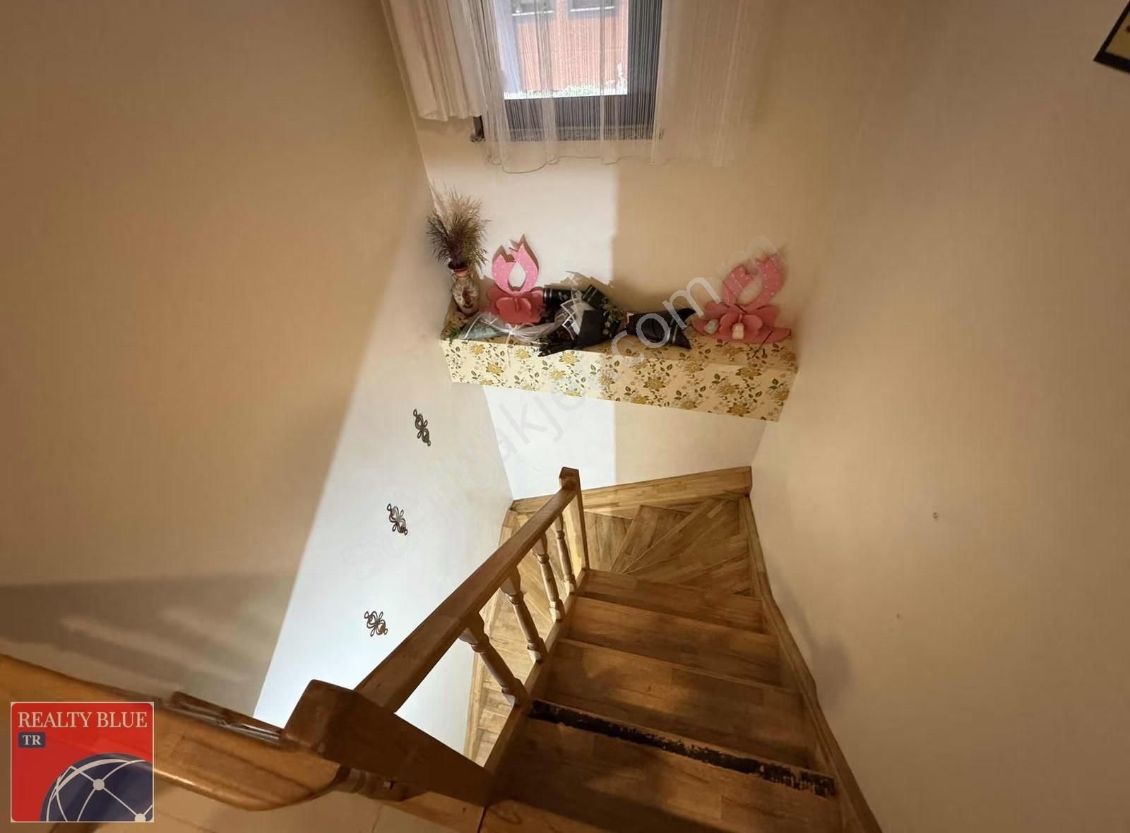 Adil Mah. Butik Site İçi Satılık 2+1 Ferah Ters Dubleks 120m² - Görsel 13