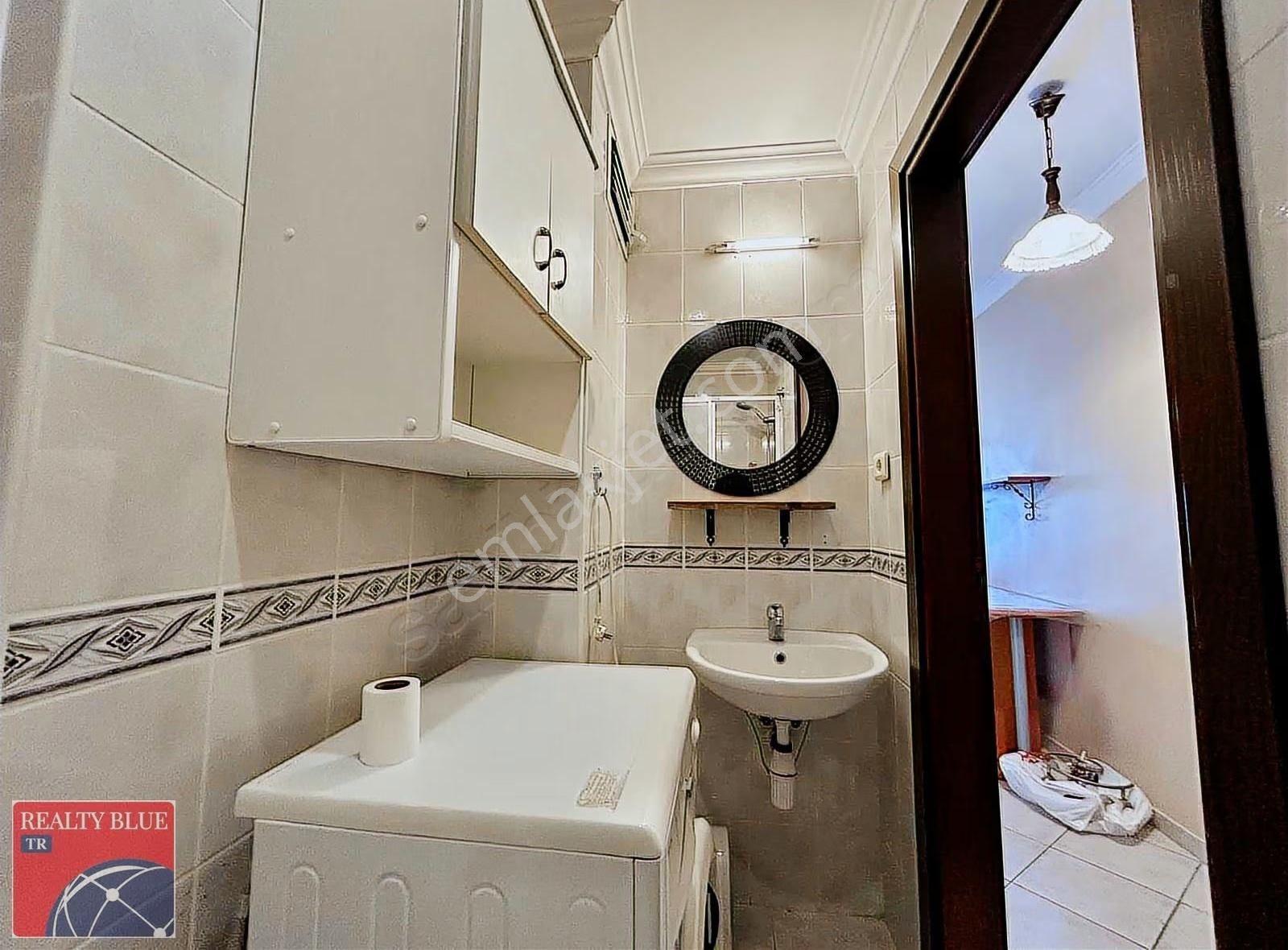 Sarıyer Yeni Mah 1+1 Eşyalı Kiralık Deniz Manzaralı Yalı Dairesi - Görsel 10
