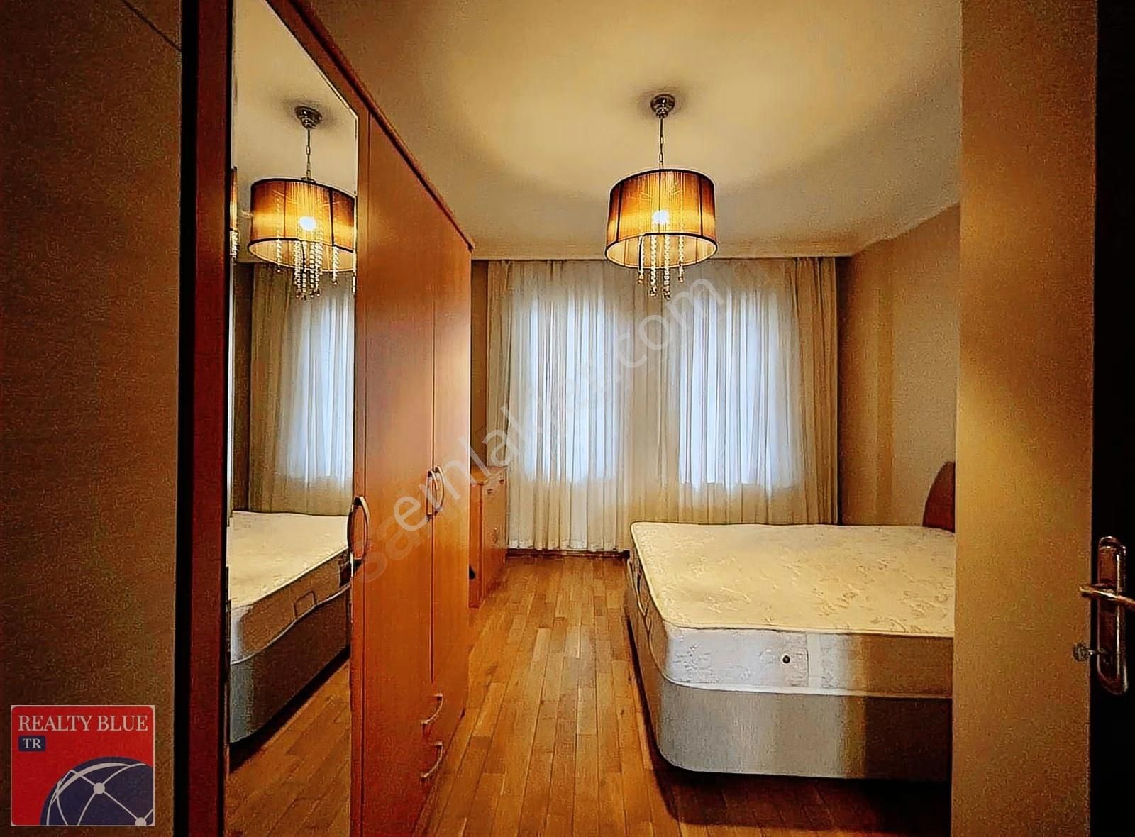 Sarıyer Yeni Mah 1+1 Eşyalı Kiralık Deniz Manzaralı Yalı Dairesi - Görsel 12