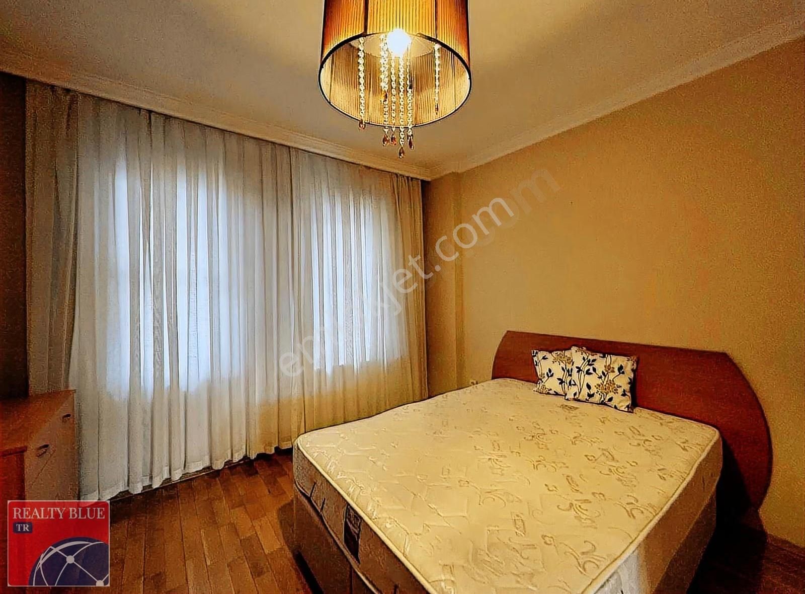 Sarıyer Yeni Mah 1+1 Eşyalı Kiralık Deniz Manzaralı Yalı Dairesi - Görsel 3