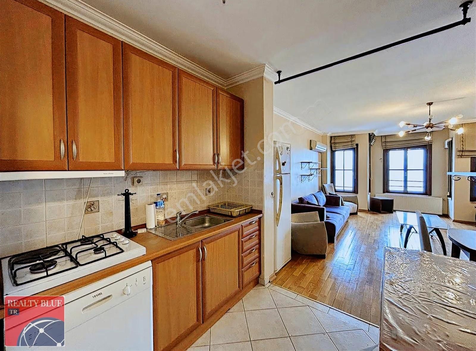 Sarıyer Yeni Mah 1+1 Eşyalı Kiralık Deniz Manzaralı Yalı Dairesi - Görsel 7