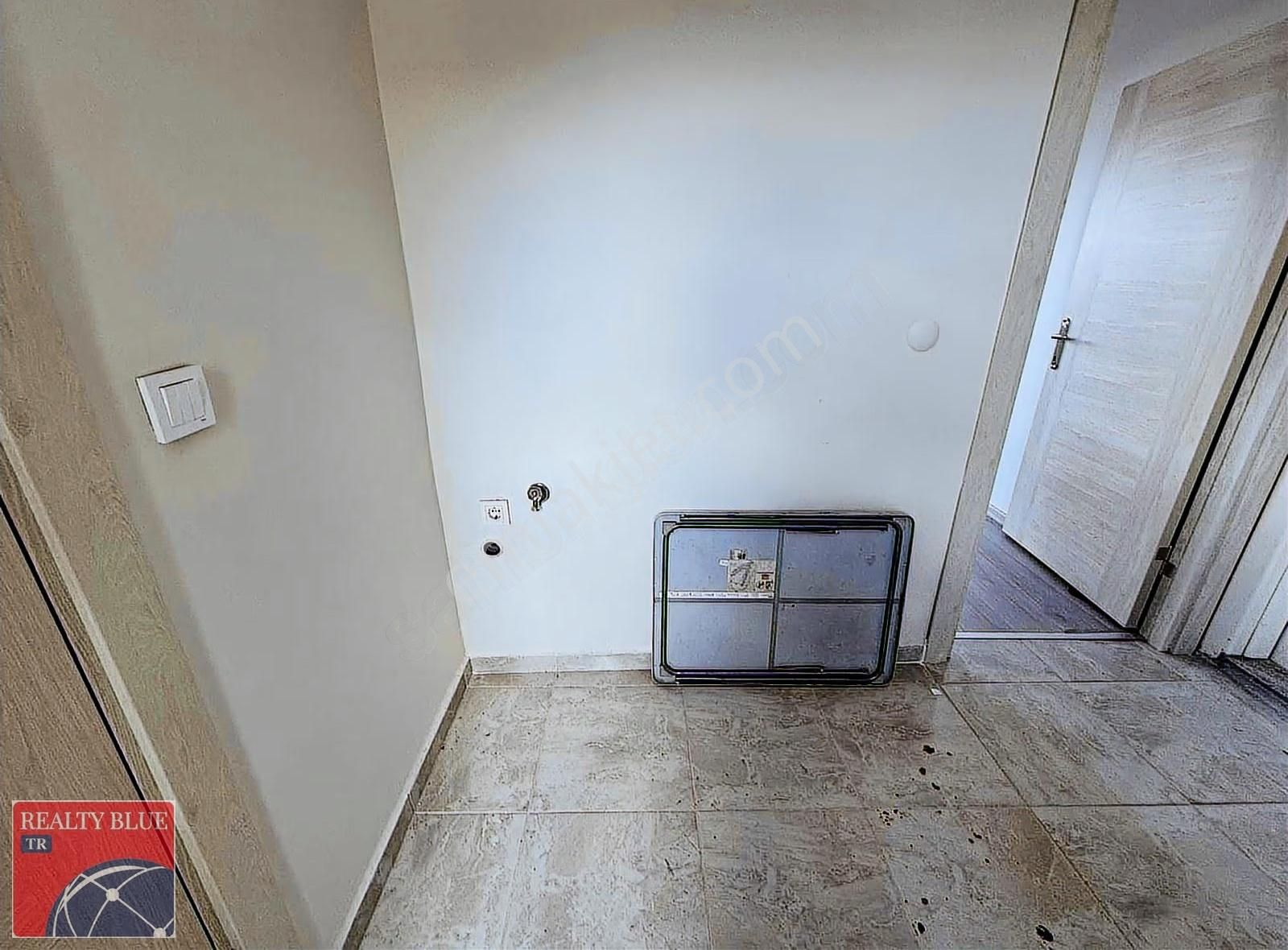 Sultanbeyli Merkezi Konumda Kiralık 4+1 Üst Dubleks Daire - Görsel 4
