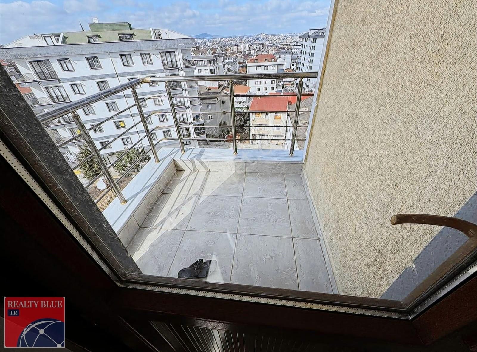 Sultanbeyli Merkezi Konumda Kiralık 4+1 Üst Dubleks Daire - Görsel 20