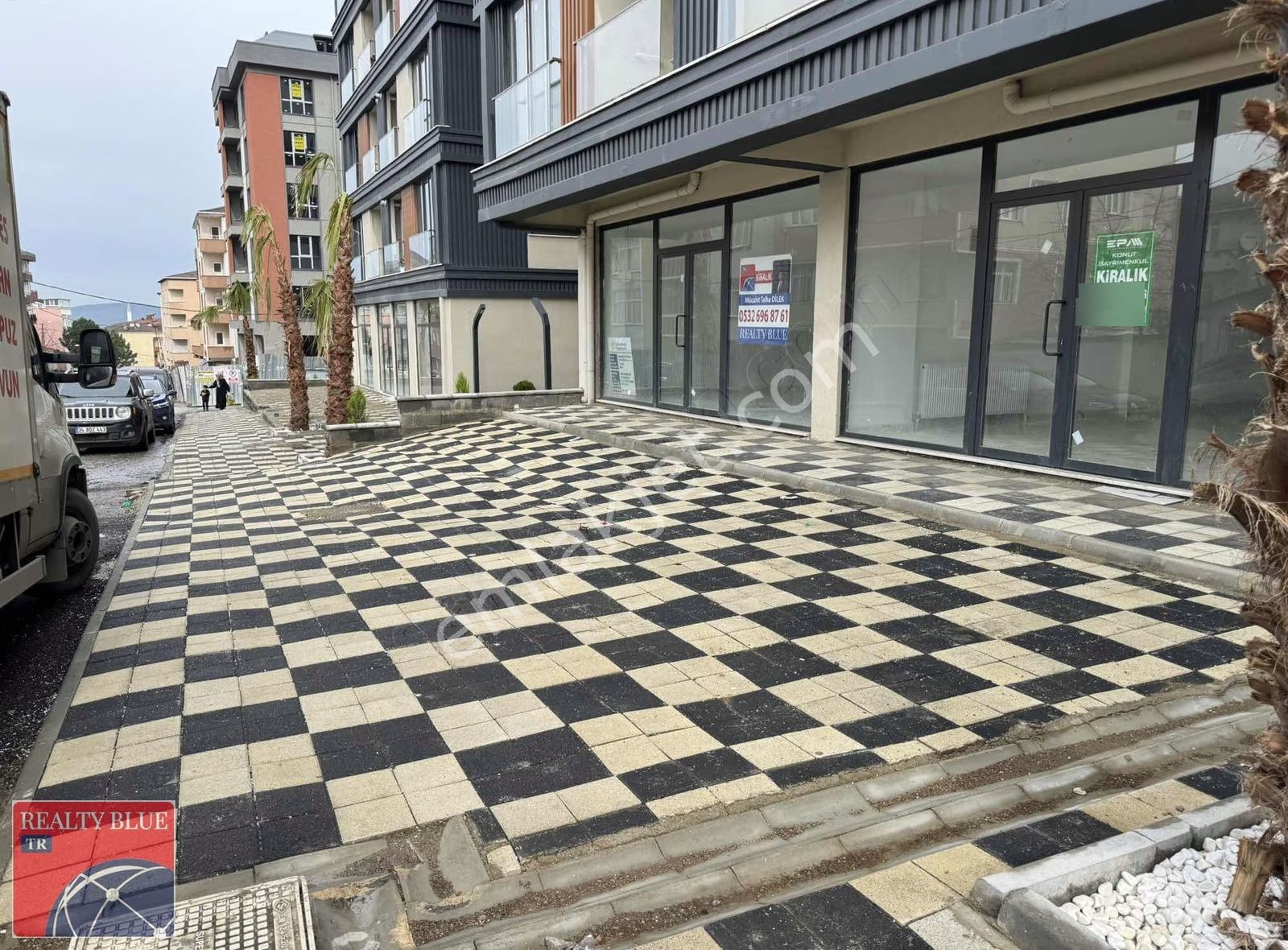 Sultanbeyli'de Cadde Üzeri Kiralık Dükkan 260m²kapalı +150m²açık - Görsel 8